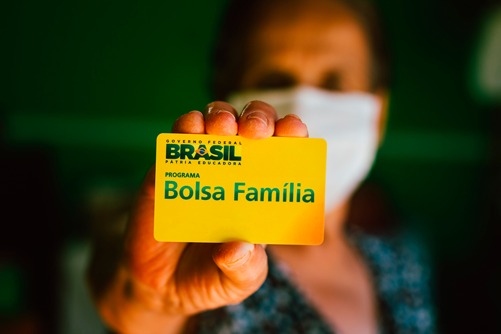 Entenda a diferença entre o Bolsa Família e o Renda Cidadã Saiba qual é a diferença entre o Bolsa Família e o Renda Cidadã