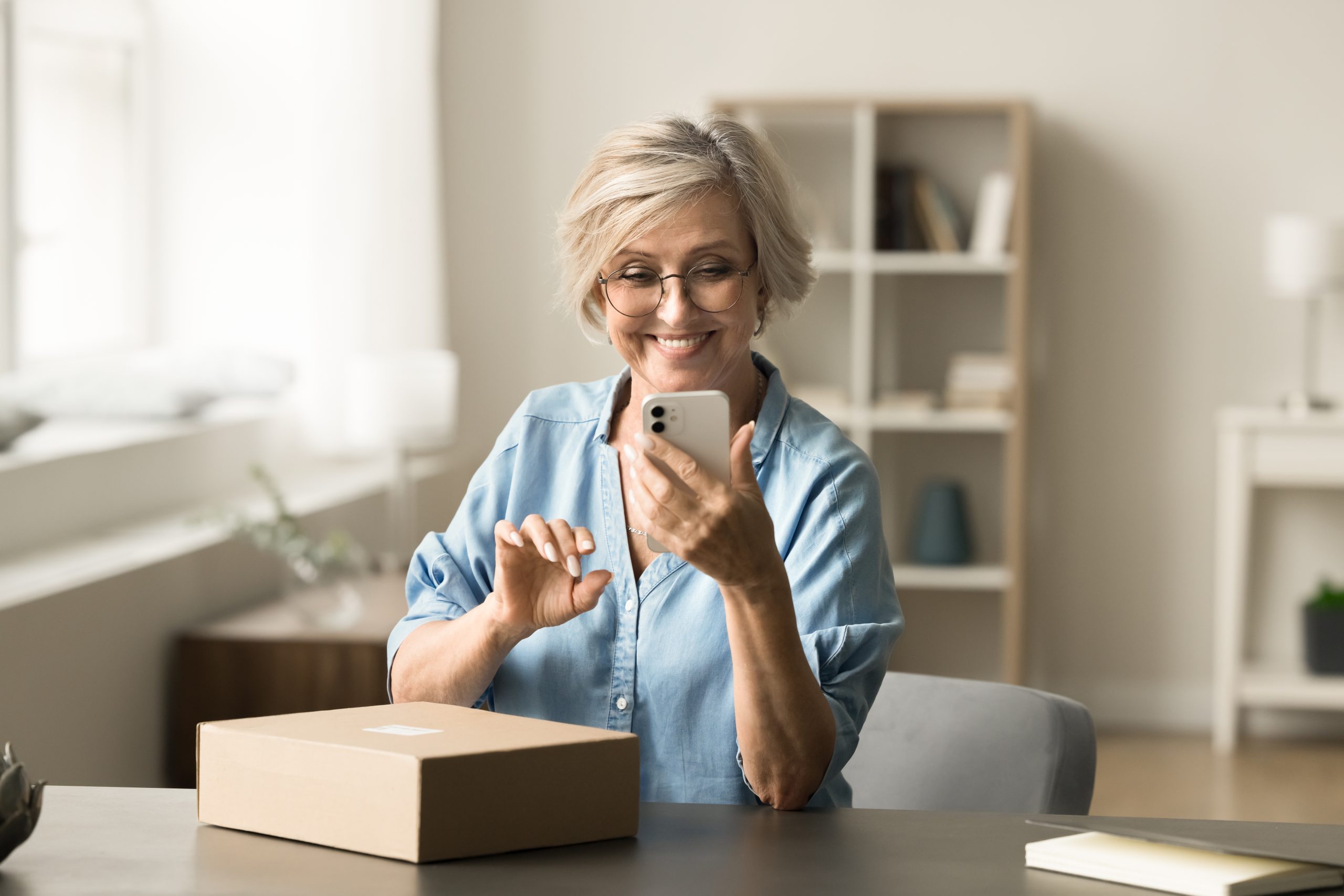 É possível comprar celular parcelado no boleto?