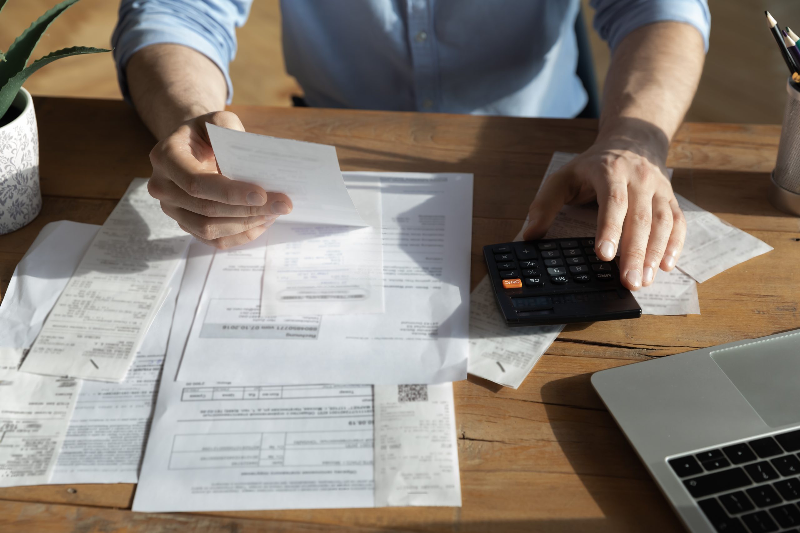 Empresa falida tem que pagar dívidas - Grupo Recovery